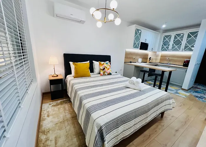 Cozy Corner Briz Varna