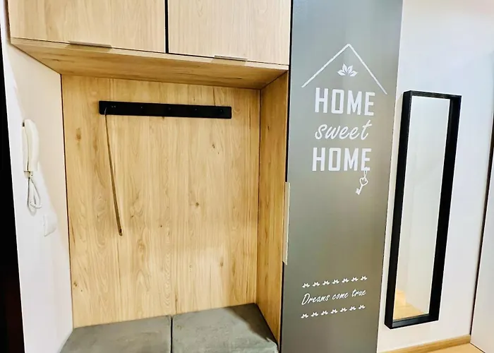 Апартаменти Cozy Corner Briz